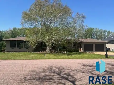 5405 N Indiana Ave, Sioux Falls, SD 57104