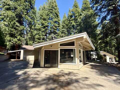 702 Conifer Trail, Lake Almanor, CA 96137
