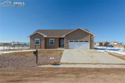1735 N Bear Gulch Lane, Pueblo, CO 81007