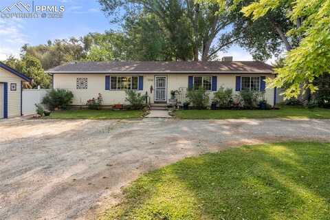 204 Sunset Lane, Pueblo, CO 81005