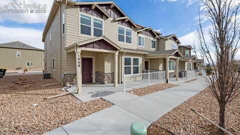 1008 Petra Heights, Colorado Springs, CO 80916