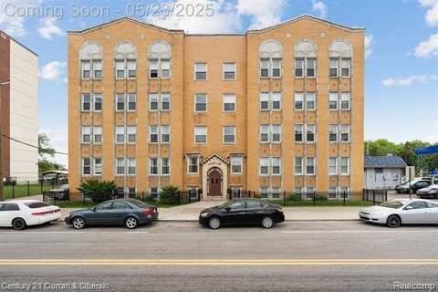 1291 W STATE FAIR, Highland Park, MI 48203