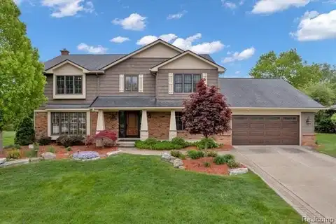 2485 KIMBERLY FAIR Street, Rochester Hills, MI 48309