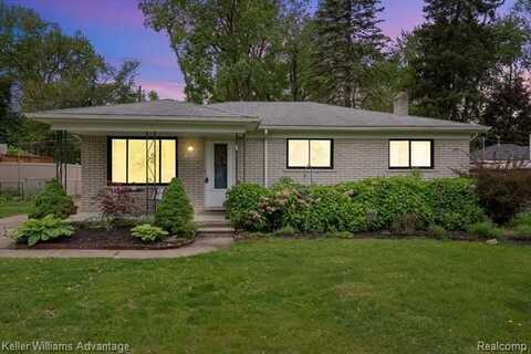 15813 FOCH Street, Livonia, MI 48154