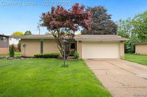 29450 Stellamar Drive, Southfield, MI 48076