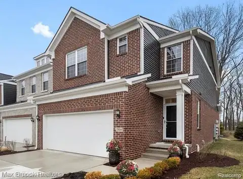764 HUMMINGBIRD Drive, Rochester, MI 48307