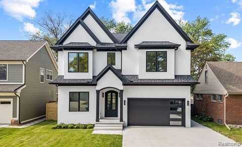 706 W HOUSTONIA Avenue, Royal Oak, MI 48073