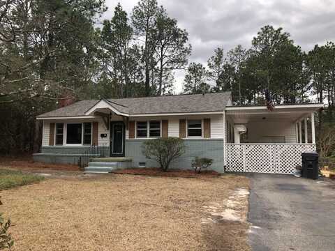 440 W New Jersey Avenue, Southern Pines, NC 28387