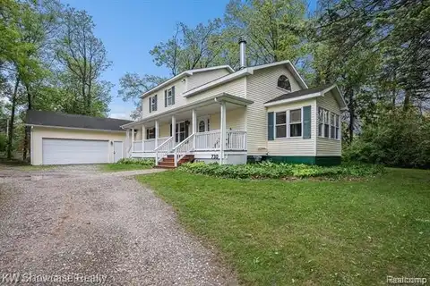 730 Fairview, White Lake, MI 48383