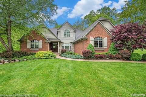 10355 Deer Ridge Trail, Holly, MI 48442