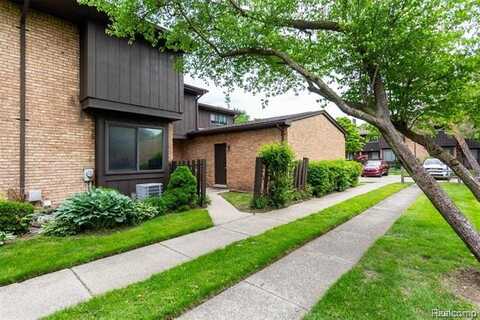 37331 Clubhouse Drive, Sterling Heights, MI 48312