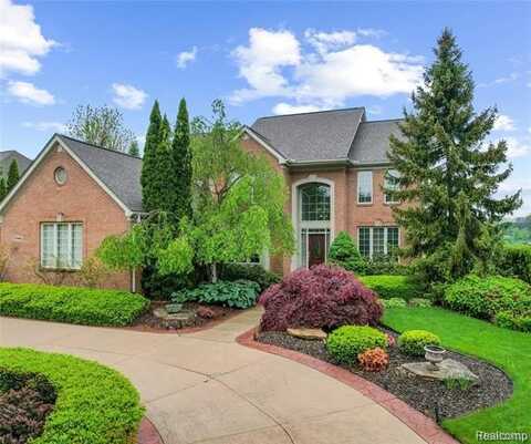 17747 PARKSHORE Drive, Northville, MI 48168