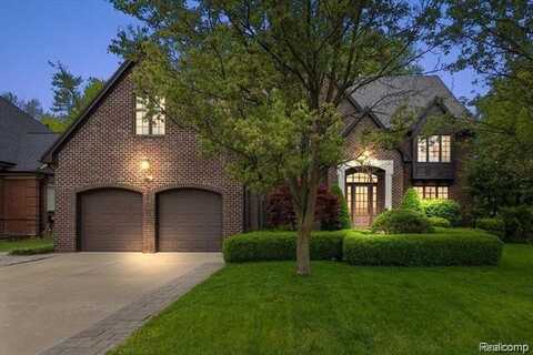 27729 STEPHANY, Harrison Township, MI 48045