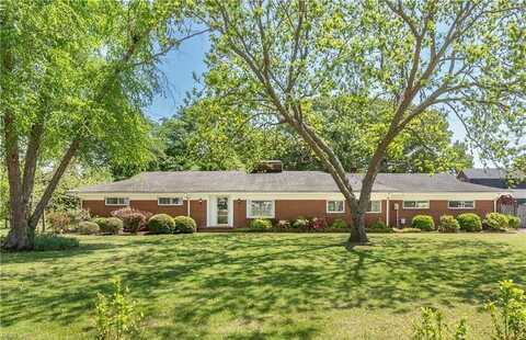101 Stadium Drive, Chesapeake, VA 23322