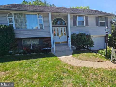 2495 WEIR ROAD, ASTON, PA 19014