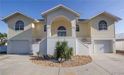 1930 NW 18th Street, Crystal River, FL 34428