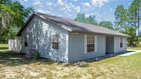 2848 W Henley Lane, Dunnellon, FL 34433