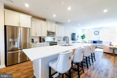 13517 SAYWARD BOULEVARD, HERNDON, VA 20171