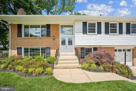 8818 OLYMPIA FIELDS LANE, VIENNA, VA 22182