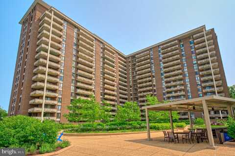 1800 OLD MEADOW RD., MCLEAN, VA 22102