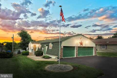 627 HERITAGE DRIVE, GETTYSBURG, PA 17325