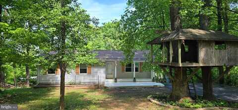 63 HICKORY NUT ROAD, LINDEN, VA 22642