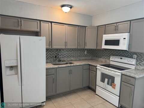 1740 SW 70TH WaY, North Lauderdale, FL 33068