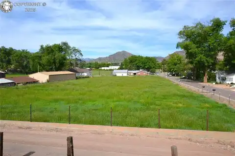 1100 S 8th Street, Canon City, CO 81212