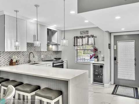 371 NW 76th Ave, Margate, FL 33063