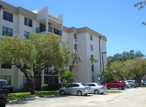 6195 Rock Island Rd, Tamarac, FL 33319