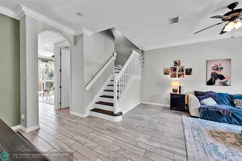 2851 W Prospect Rd, Tamarac, FL 33309