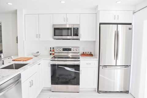 836 E Jeffery Street, Boca Raton, FL 33487