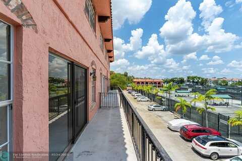 650 Tennis Club Dr, Fort Lauderdale, FL 33311