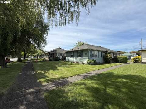 1015 18TH AVE, Longview, WA 98632