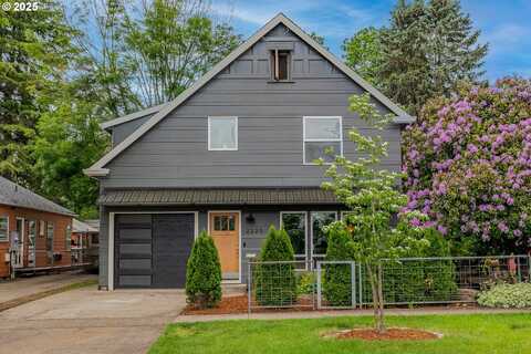 2220 17TH AVE, Forest Grove, OR 97116