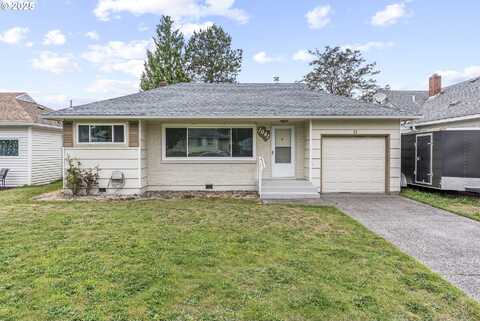 1041 19TH AVE, Longview, WA 98632