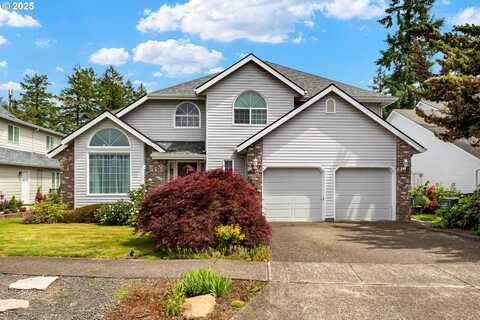 2136 N THORNE ST, Newberg, OR 97132