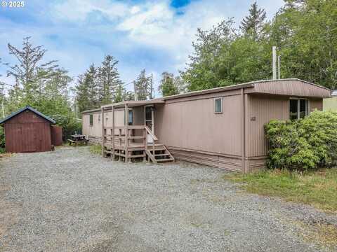 923 S HARBOR ST, Rockaway Beach, OR 97136