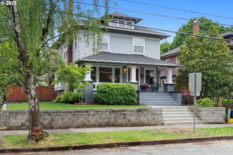 2006 SE 41ST AVE, Portland, OR 97214