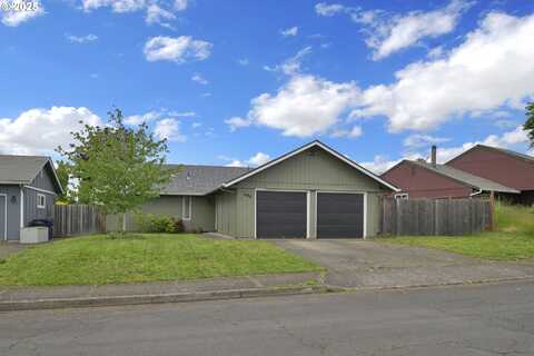 696 ISLAND ST, Springfield, OR 97477