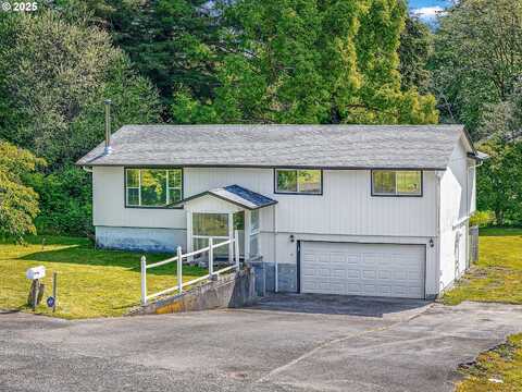 92723 FIR RD, Astoria, OR 97103