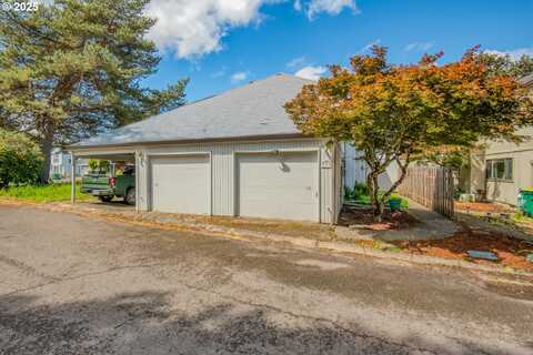 2251 SW TRACHSEL DR, Beaverton, OR 97003