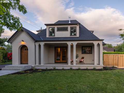 4072 NE 24TH AVE, Portland, OR 97212