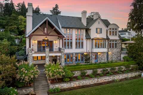 11859 S RIVERWOOD RD, Portland, OR 97219