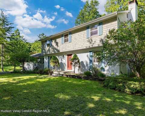 1 Nissen Lane, West Hurley, NY 12491