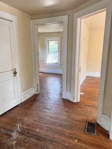 1627 Wayne ST NE, Roanoke, VA 24012
