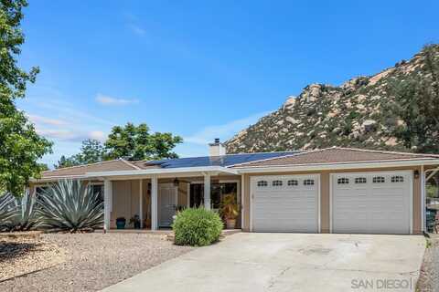 25252 Kerri Ln, Ramona, CA 92065