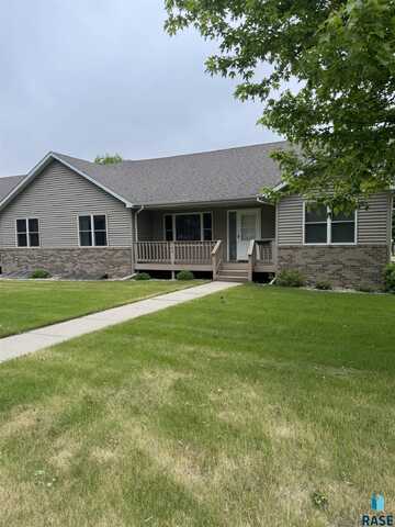 300 W Pipestone Ave, Flandreau, SD 57028