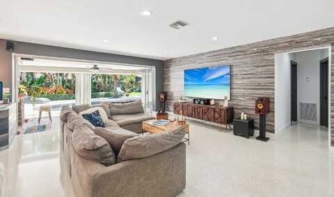 1132 SW 13th Avenue, Boca Raton, FL 33486