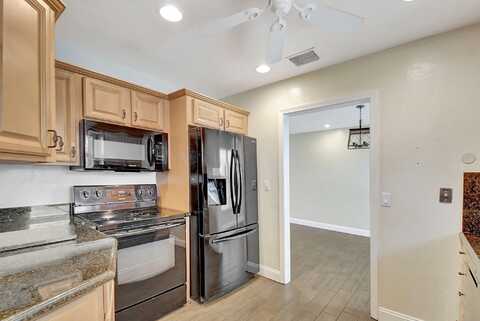 2757 NE 29th Avenue, Lighthouse Point, FL 33064